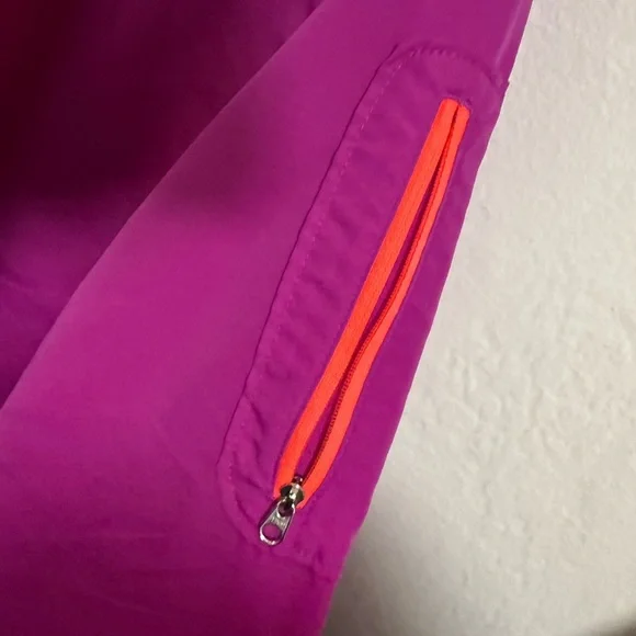 Champion Elite Women’s Lightweight Windbreaker Jacket Medium - Picture 8 of 9